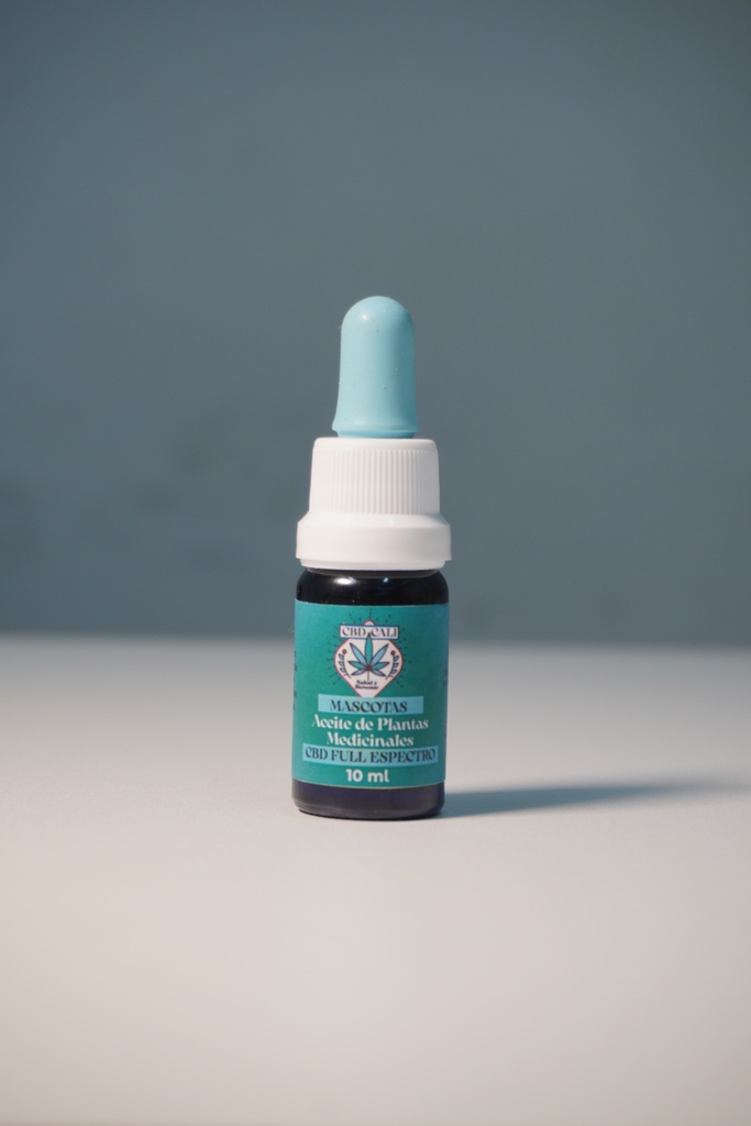 Aceite CBD FULL ESPECTRO MASCOTAS 10 ML 